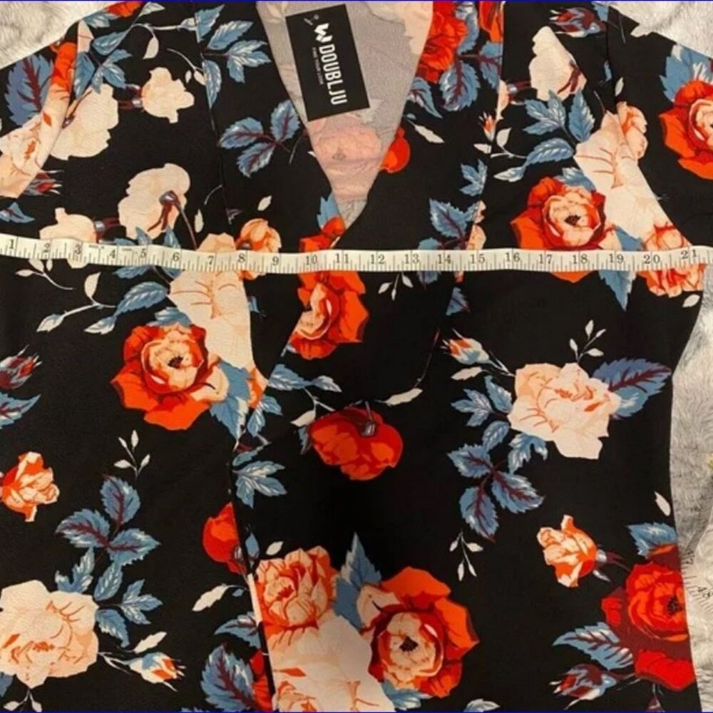 DOUBL JU Open Front Blazer with Roses Jacket - Size XL - NWT - Picture 5 of 11
